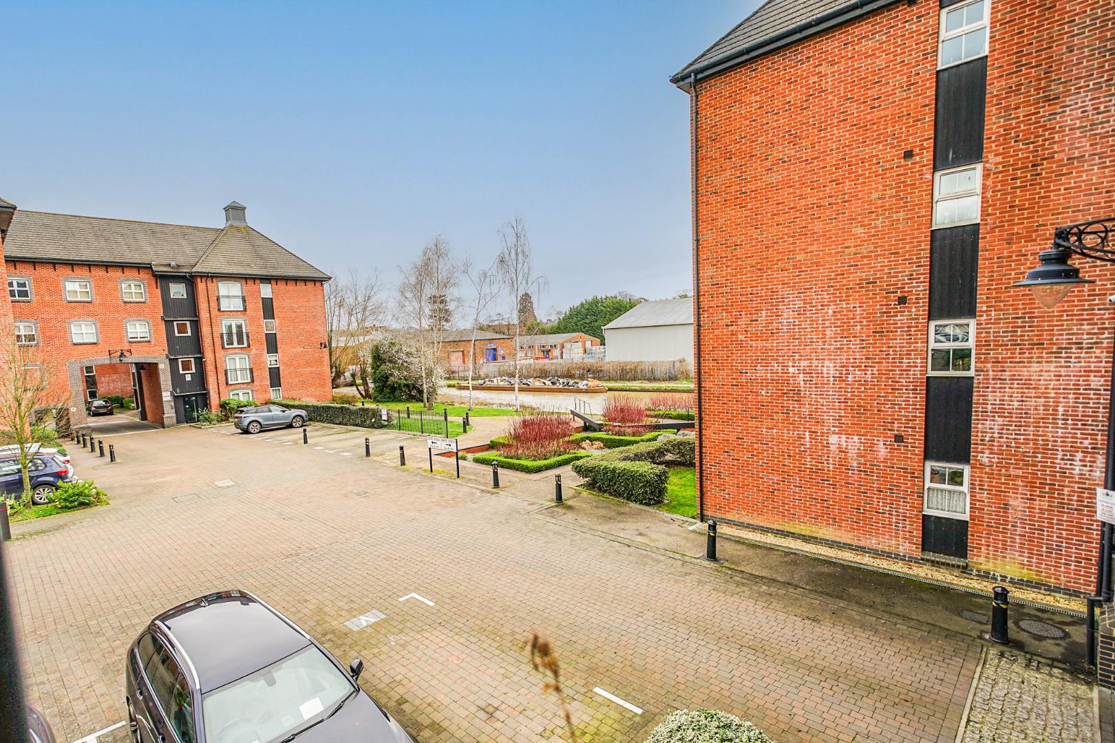 The Wharf, Linslade, Leighton Buzzard Quarters Estate Agents